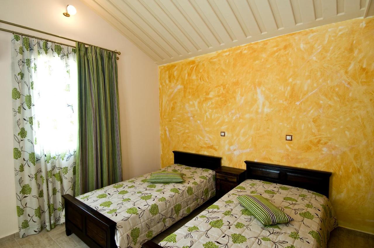 Apolafsi Aparthotel Lixouri Luaran gambar