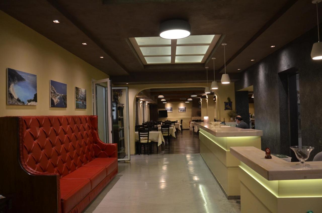 Apolafsi Aparthotel Lixouri Luaran gambar