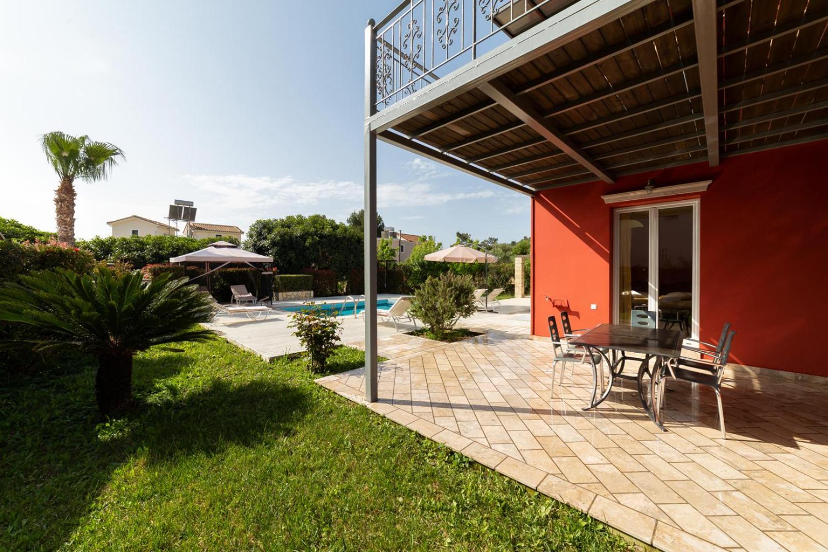 Apolafsi Aparthotel Lixouri Luaran gambar
