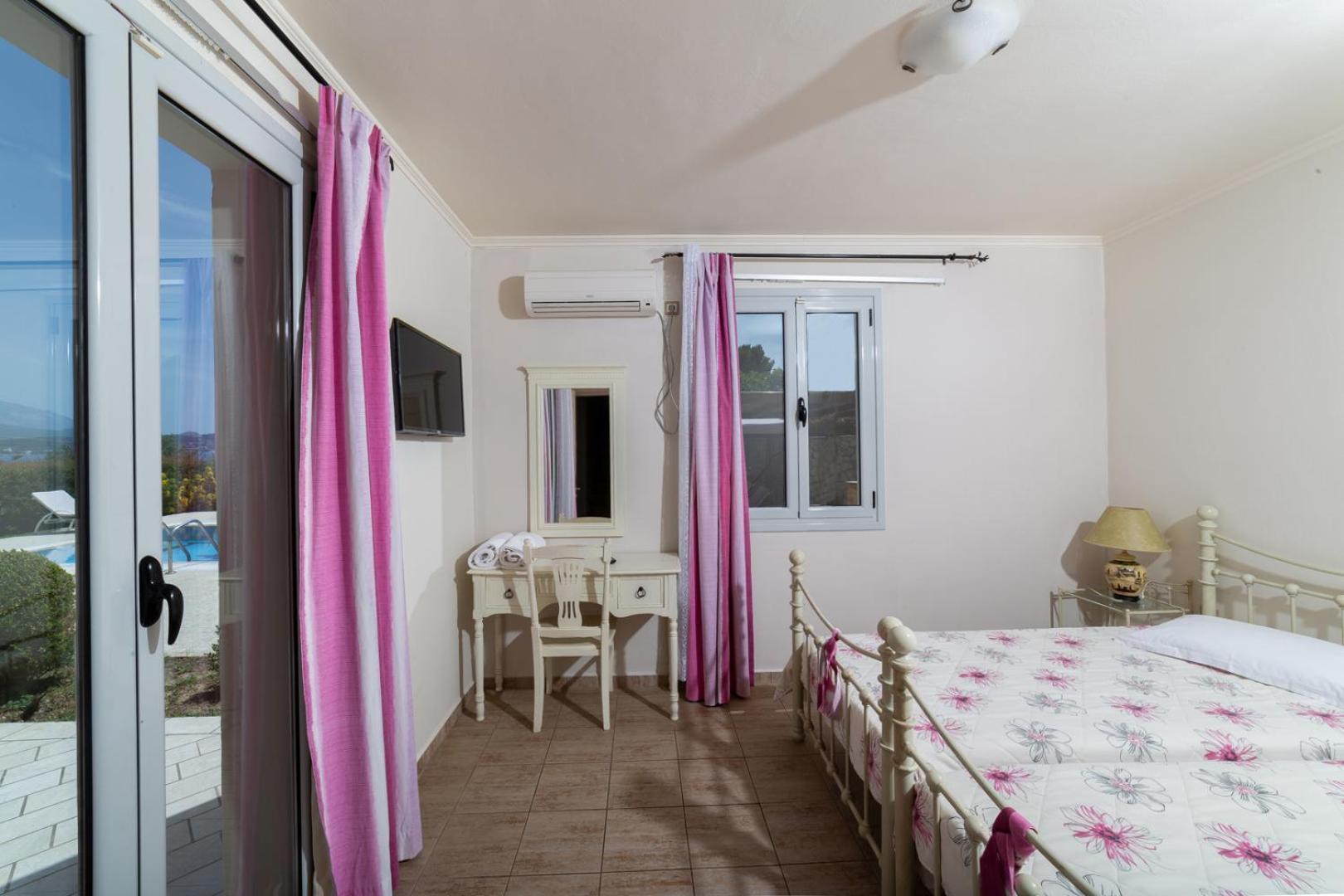 Apolafsi Aparthotel Lixouri Luaran gambar