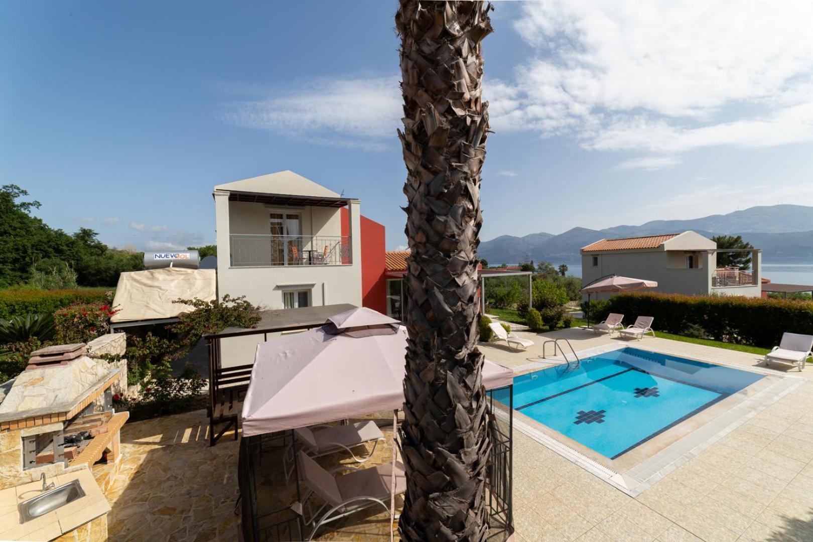 Apolafsi Aparthotel Lixouri Luaran gambar