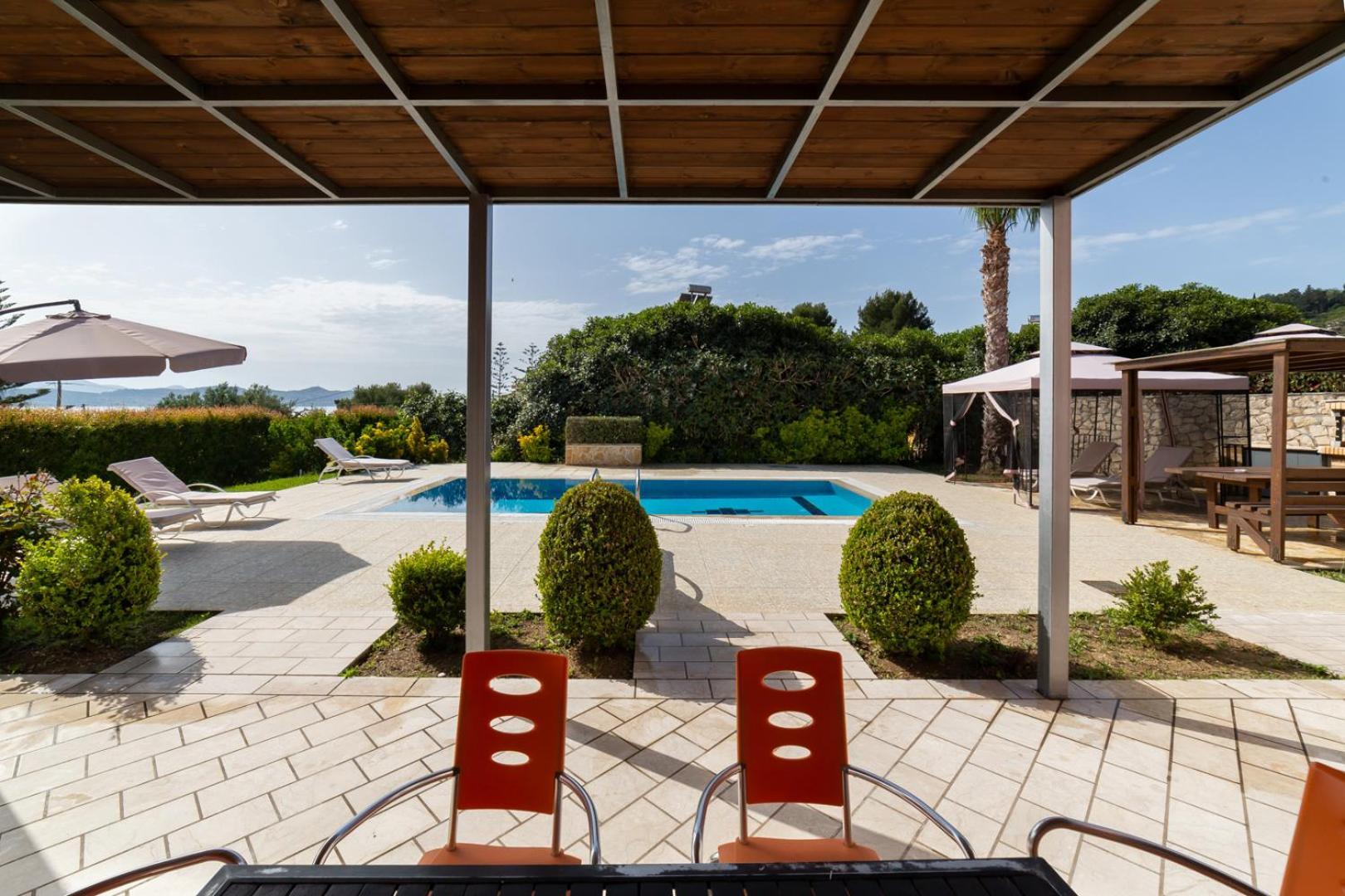 Apolafsi Aparthotel Lixouri Luaran gambar